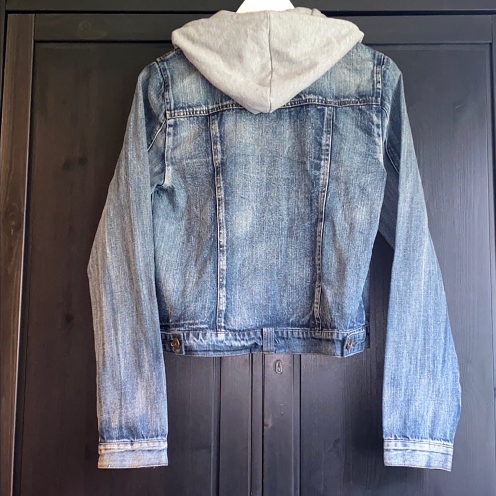 Hooded Washed Jean Jacket - Picture 2 of 3